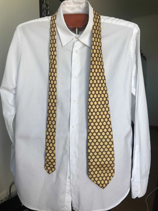 Gravatas em excelente estado