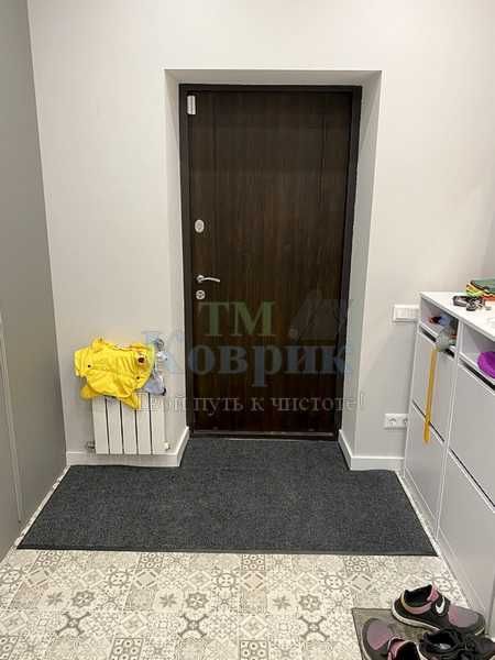 Килимок під двері за індивідуальними розмірами “Фаворит“