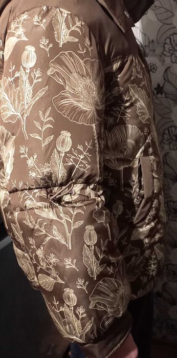 Жіноча зимова куртка+ в подарунок пухнасті рукавиці