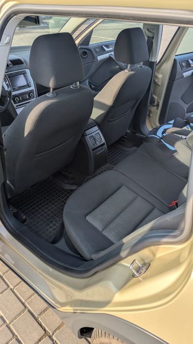 Skoda Octavia Scout 4x4 2011 1.8 tsi (повний привід)