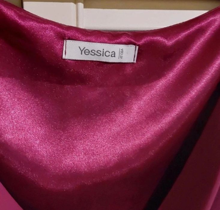 Sukienka  Yessica  Nowa