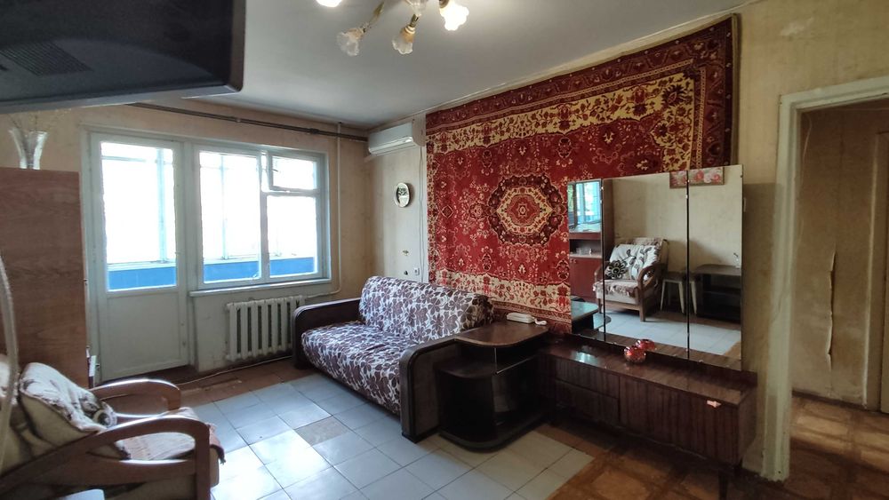 1 комнатная 34.4 кв.м. Затонского Добровольского  Чешка