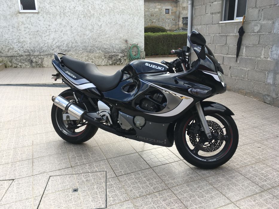 Vendo Suzuki gsxf 750