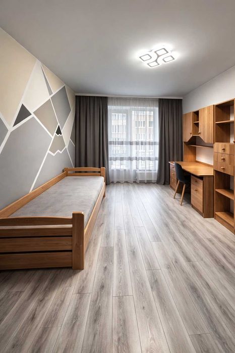 3-кімнатна квартира 93 м² у ЖК «Листопад» з якісним ремонтом