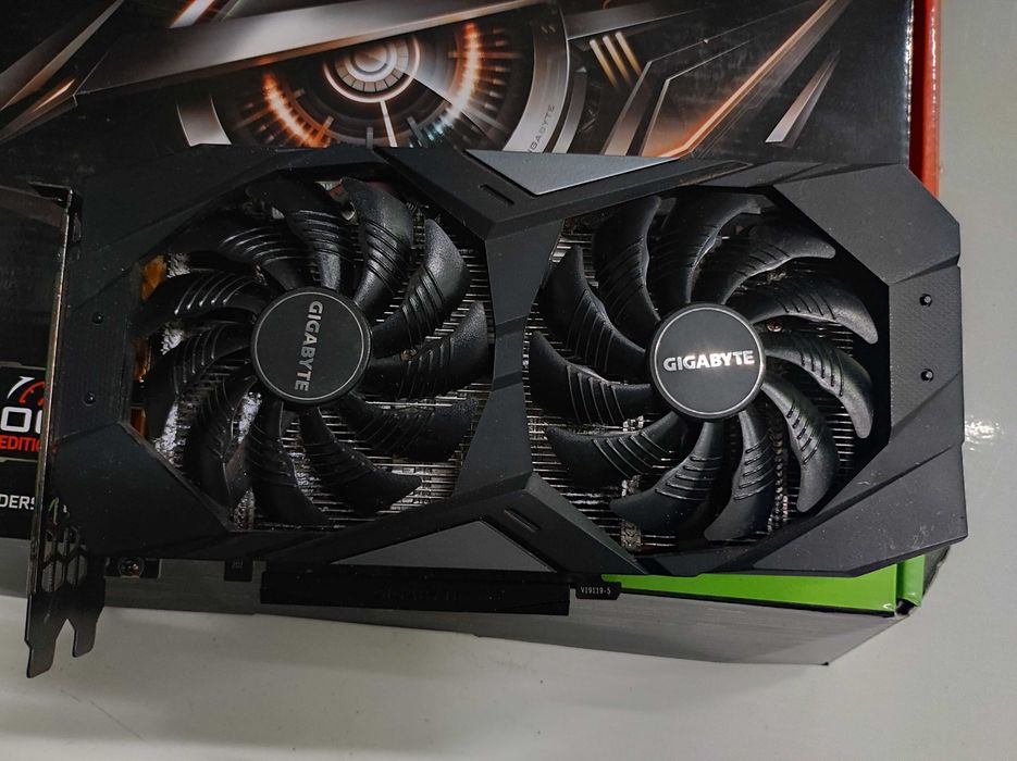 Placa Gráfica - Gigabyte Geforce GTX 1660Ti