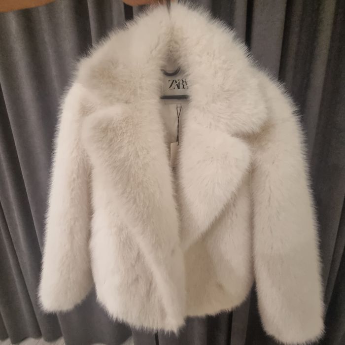 Нова шуба Zara розмір  S, модель 4360/246
