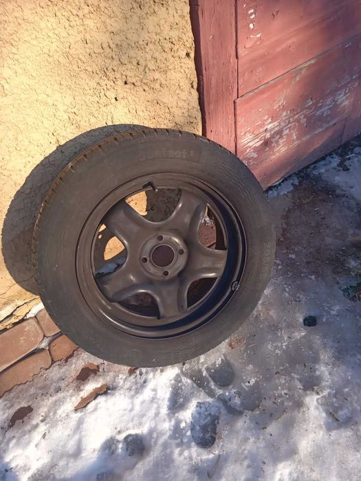 Koła 4 sztuki 205/55/r16 opony letnie. Dacia, Renault