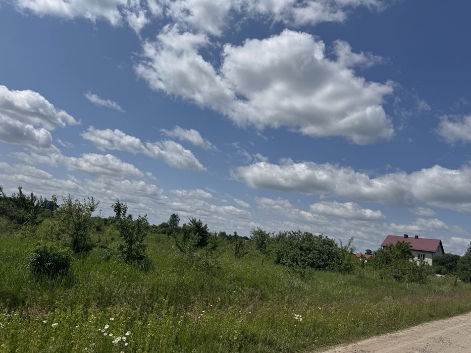 Продаж ділянки під житлове будівництво с.Ставчани