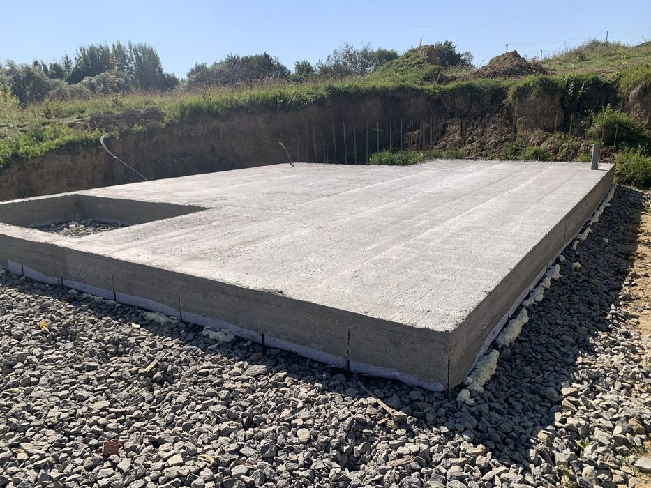 Двоповерховий будинок у с.Лісові Гринівці