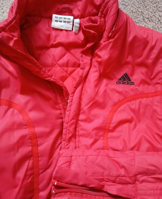 Куртки жіночі ,фірмові.