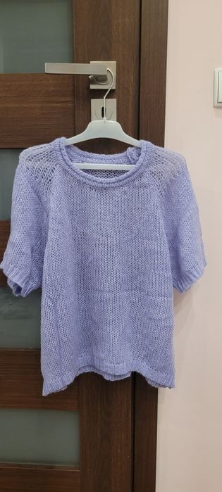 Nowy śliczny sweterek M