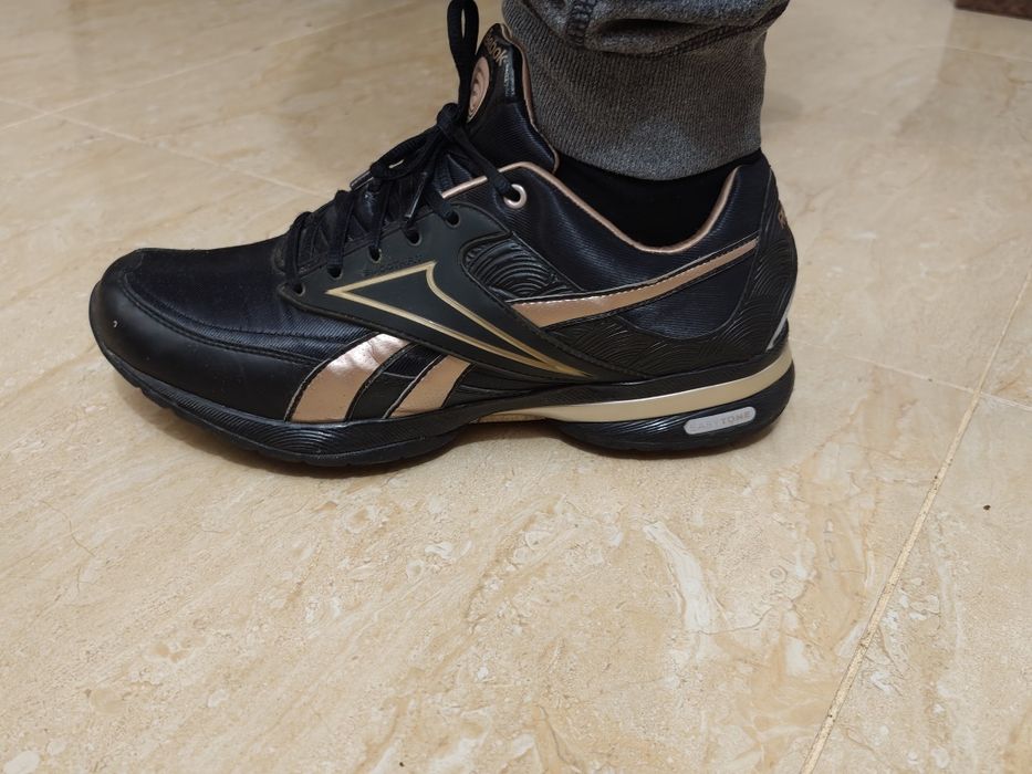 Кросівки Reebok 39 р