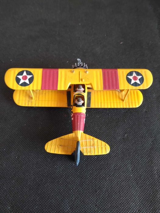 Avião em Ferro de Guerra.