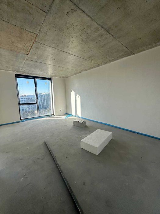 Продам 1к квартиру в ЖК Еліт класу на березі Озера.Інвестиція.45м2