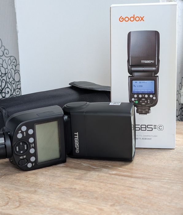 Спалах Godox tt585c