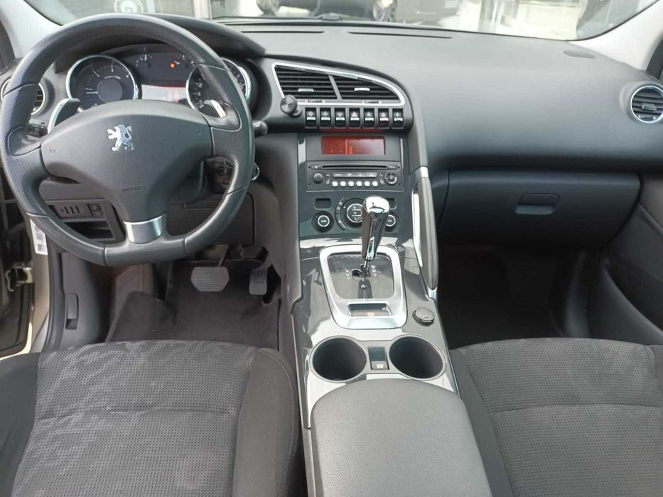 Peugeot 3008 - Full Extras