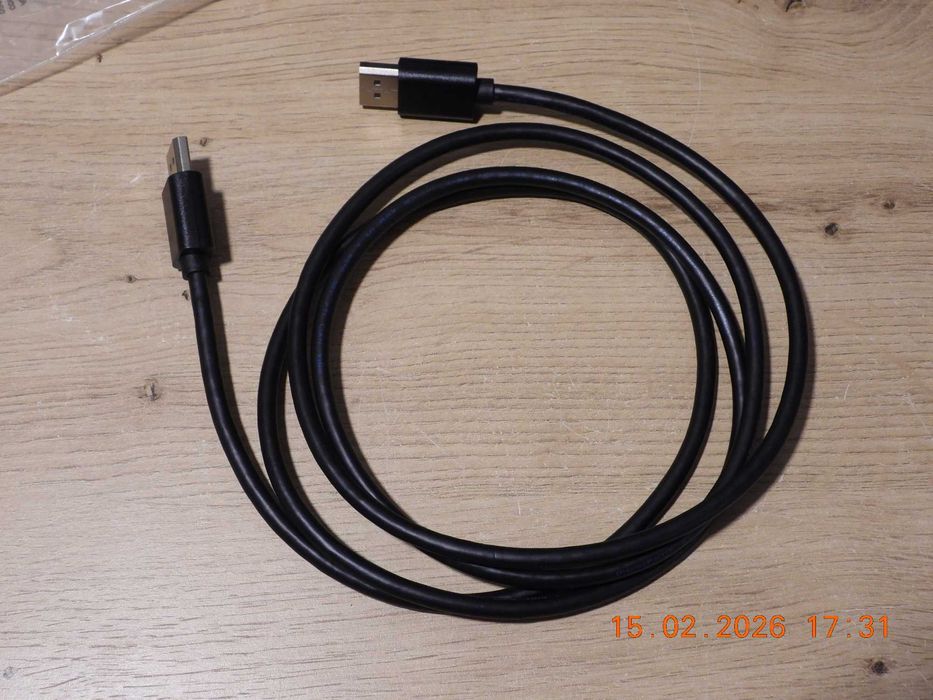 LIAN YING. DisplayPort Cable AWM  30V VW-1 Male to Male - 1,8m