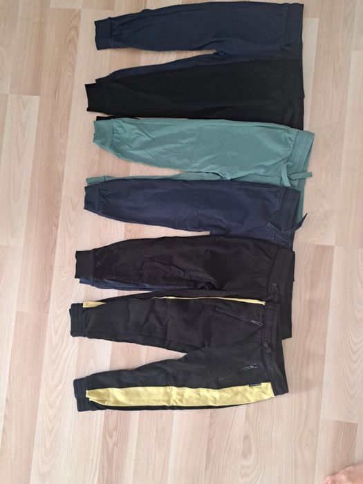 Spodnie dresowe chłopięce h&m 110