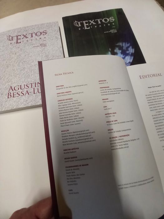 Quatro revistas Textos e Pretextos