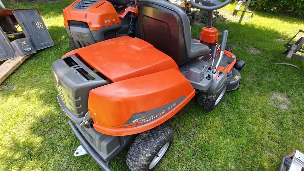 Kosiarka Husqvarna rider R 11 C super stan