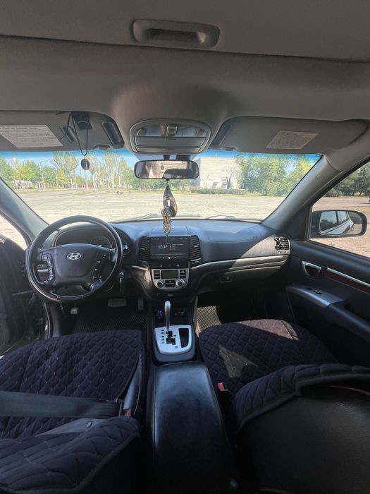 Продам Hyundai Santa Fe 2