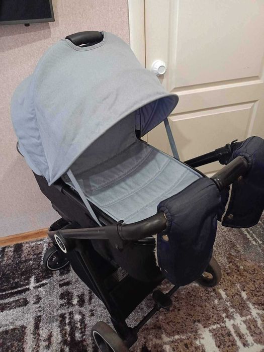 Продам коляску не дорого  (ми покупали 7700гр