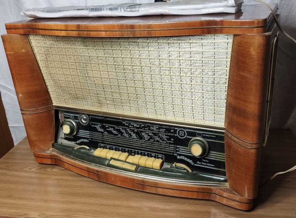 Ретро Радіоприймач Фестиваль