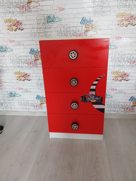 Regał/komoda chłopięce w auta