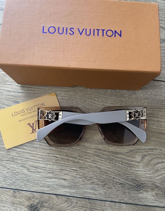 Okulary przeciwsloneczne Louis Vuitton nowe z pudelkiem logo Lv modne