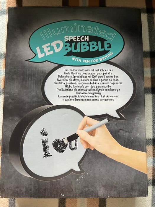 Lampa Speech Bubble