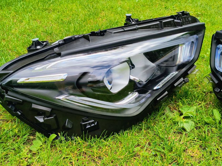 Mercedes CLA W118 A1189062500 Reflektory Lampy Xenon LED