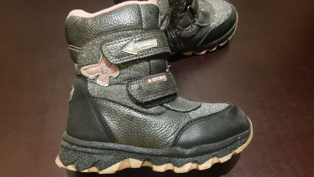 Ботинки зимнее 28р. На девочку