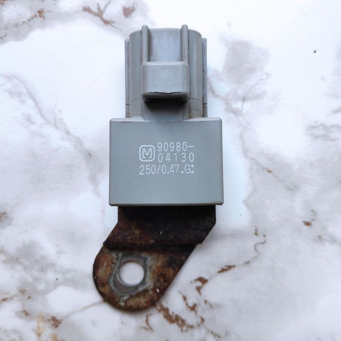Конденсатор Toyota 90980-04130