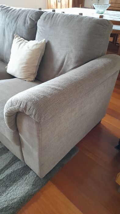 Sofá  Ikea usado mas em bom estado.