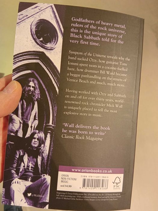 Black Sabbath, livro