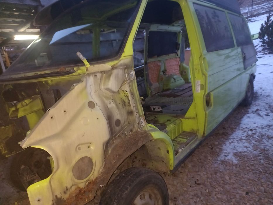 Vw t4 2.5 tdi syncro karoseria na kolach 1999r