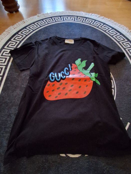 Piękna koszulka Gucci