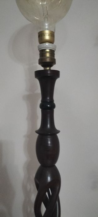 Candeeiro Vintage em madeira