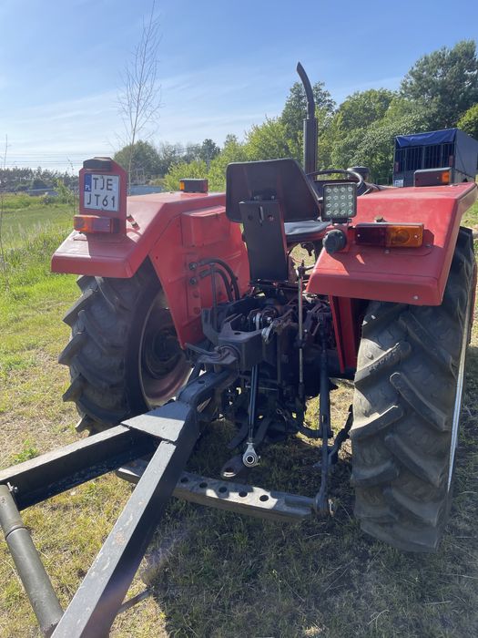 Ciagnik ursus 2812 z przyczepa