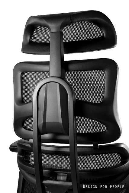 Fotel ergonomiczny ERGOTECH w idealnym stanie