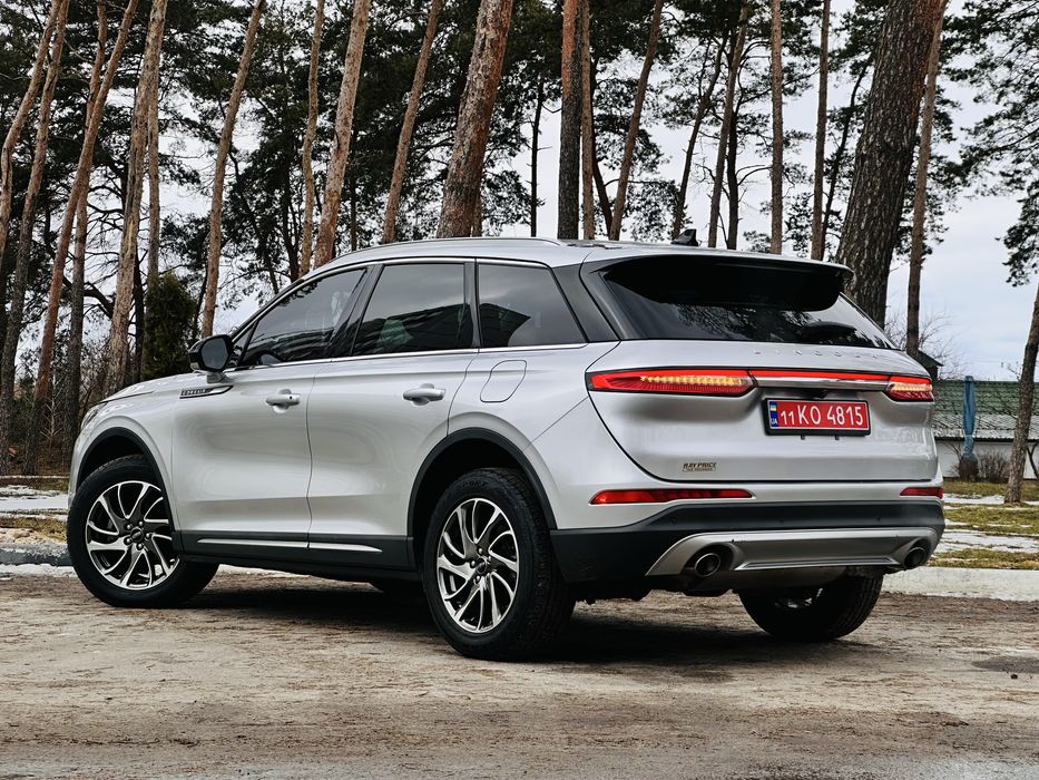 Свіжак Lincoln Corsair малий пробіг!!!