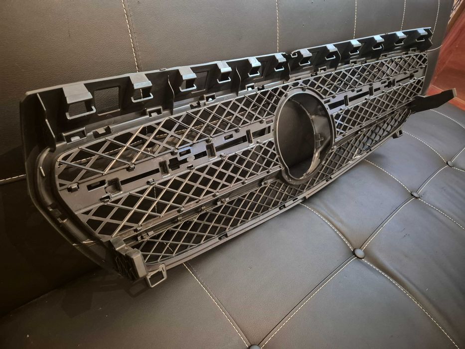 Grelha Frontal Mercedes Class A (w176)