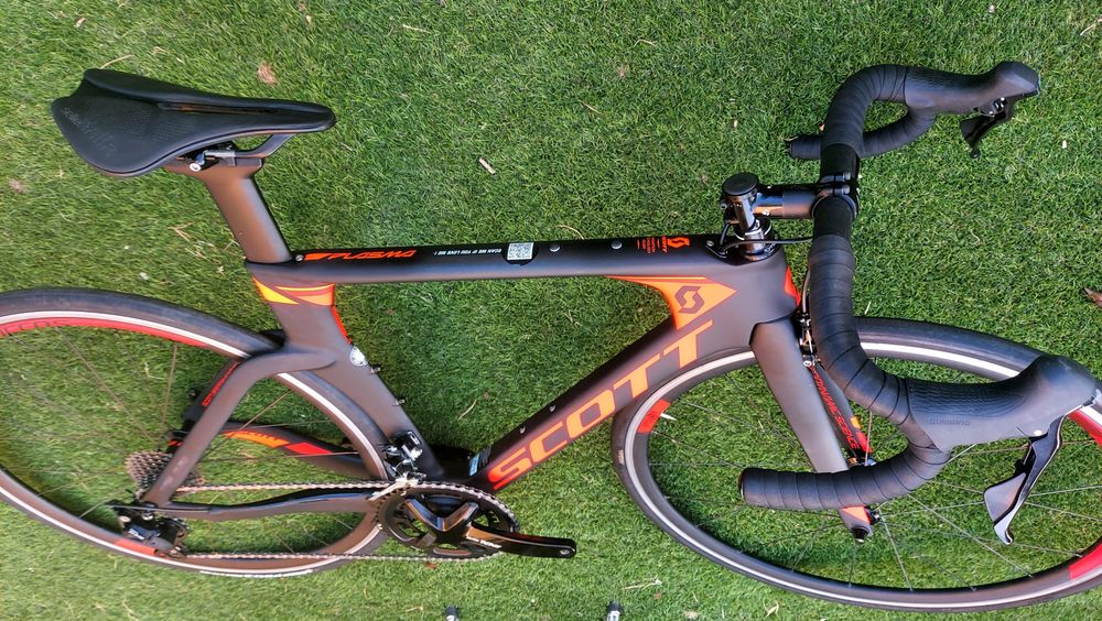 Disponivel..Scott Plasma  carbono t49 t52