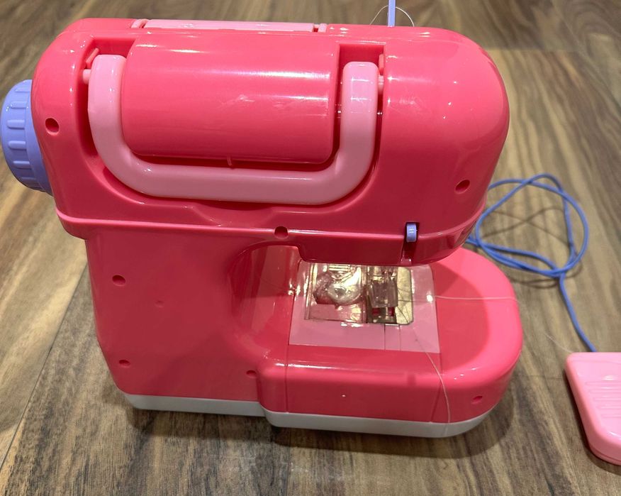 Máquina de costura de brincar