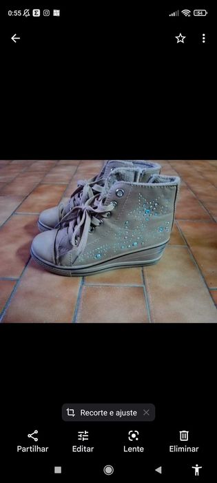 Botins em camurça 5€