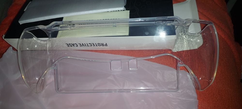 PSP- Capa de silicone+ pelicula vidro