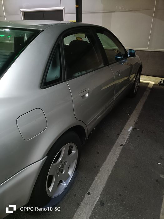 Carro Audi A4 B5