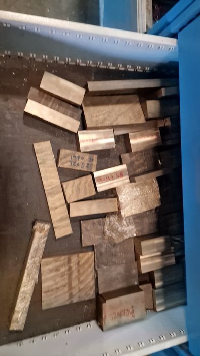 Lote de bronze bronze para pequenos trabalhos