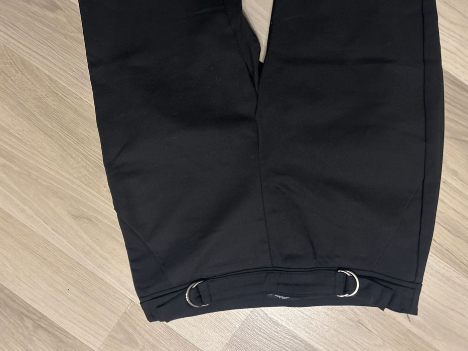 Czarne spodnie marki medicine rozmiar 36