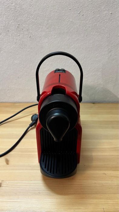 Máquina Café Nespresso Krups Inissia Vermelha